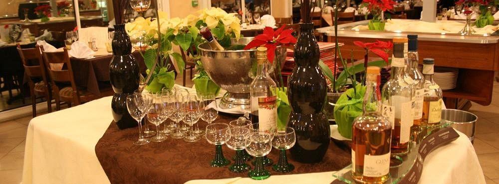 Hotel Aster Restaurant Aux Arcades Briey Zewnętrze zdjęcie