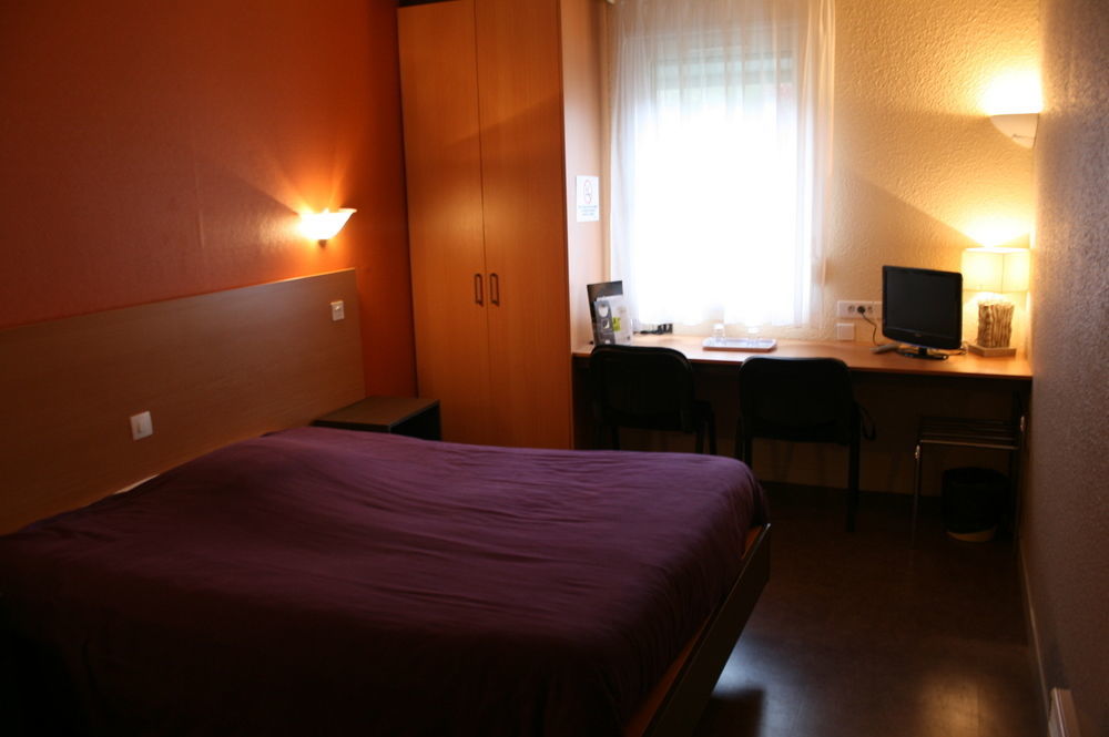 Hotel Aster Restaurant Aux Arcades Briey Zewnętrze zdjęcie
