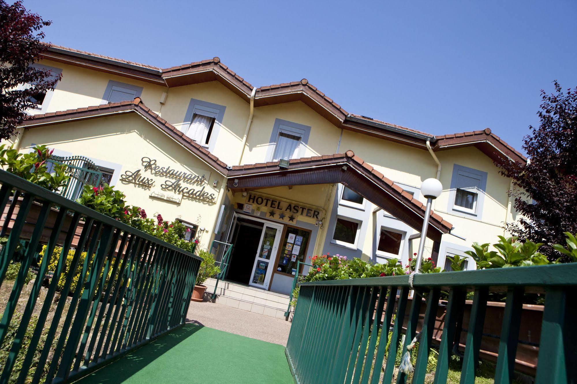Hotel Aster Restaurant Aux Arcades Briey Zewnętrze zdjęcie