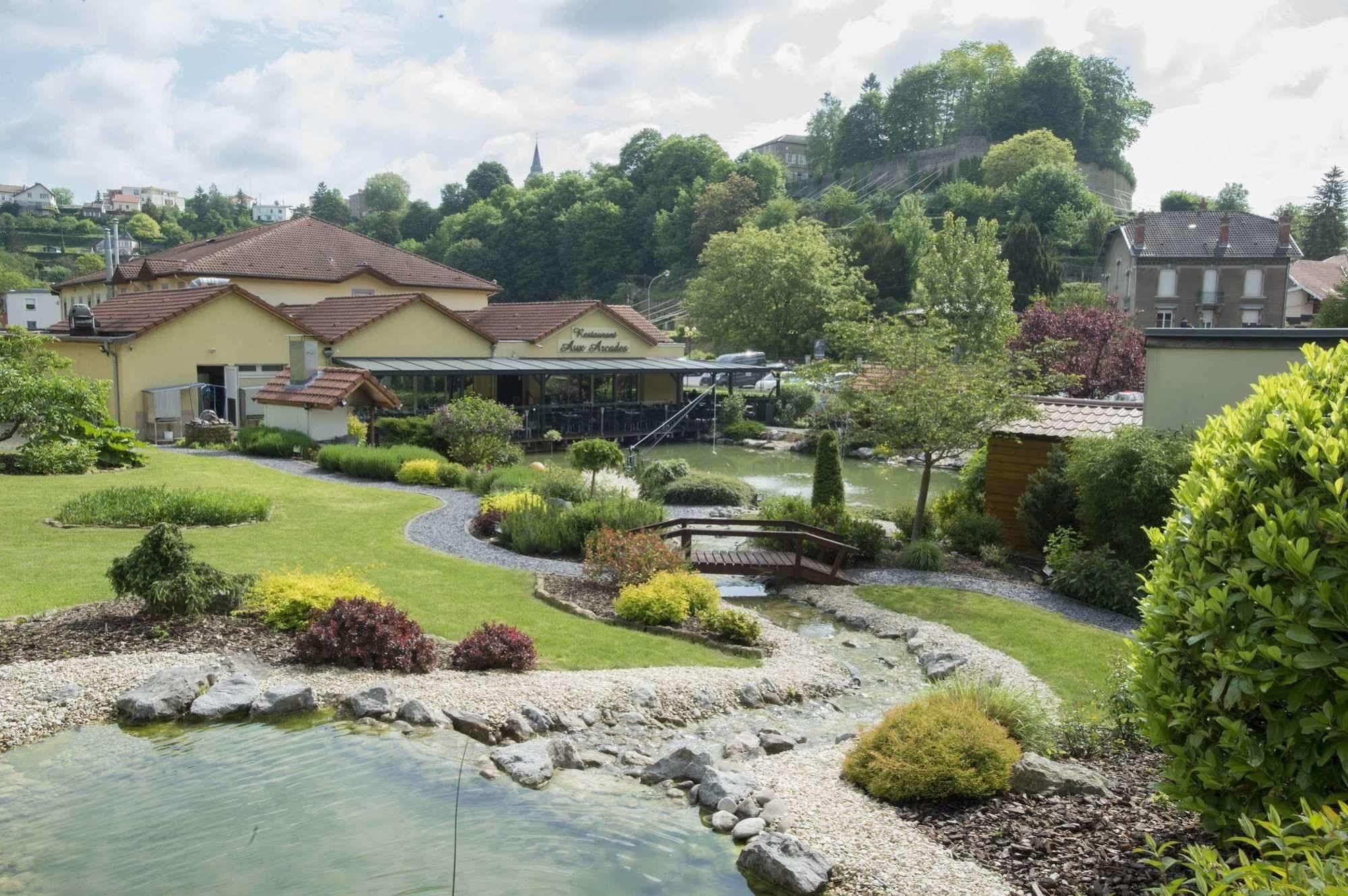 Hotel Aster Restaurant Aux Arcades Briey Zewnętrze zdjęcie