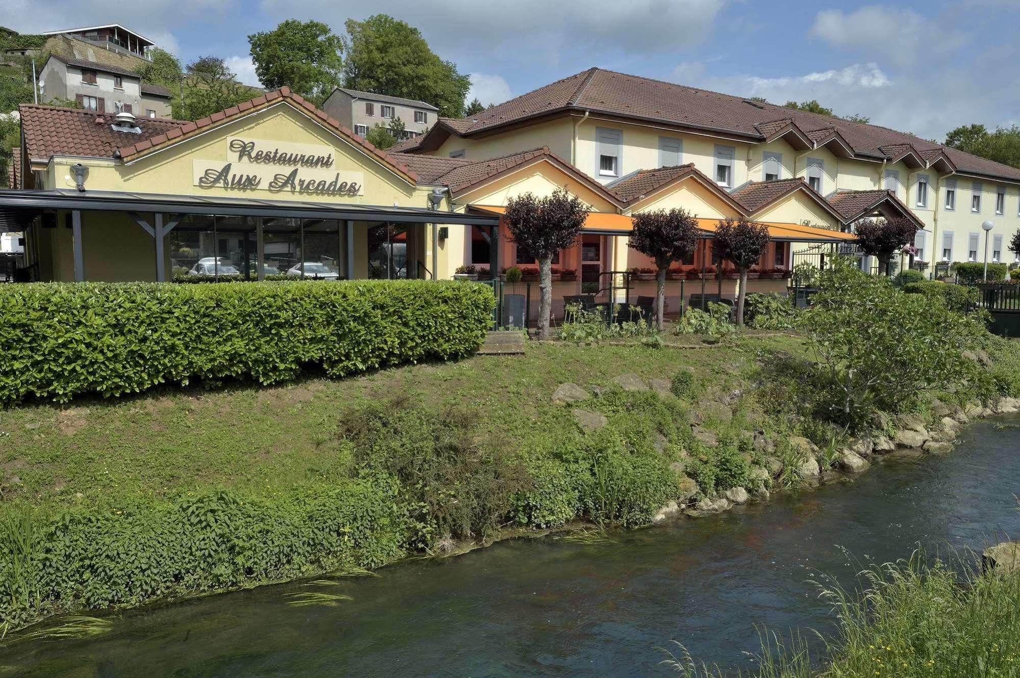 Hotel Aster Restaurant Aux Arcades Briey Zewnętrze zdjęcie
